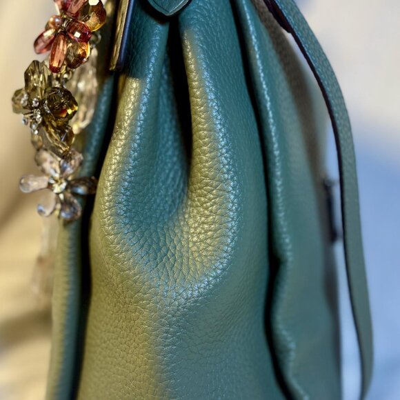 Coach Shay Shoulder Bag in Army Green Soft Leather with Chain, Charm and Scarf - Picture 4 of 12